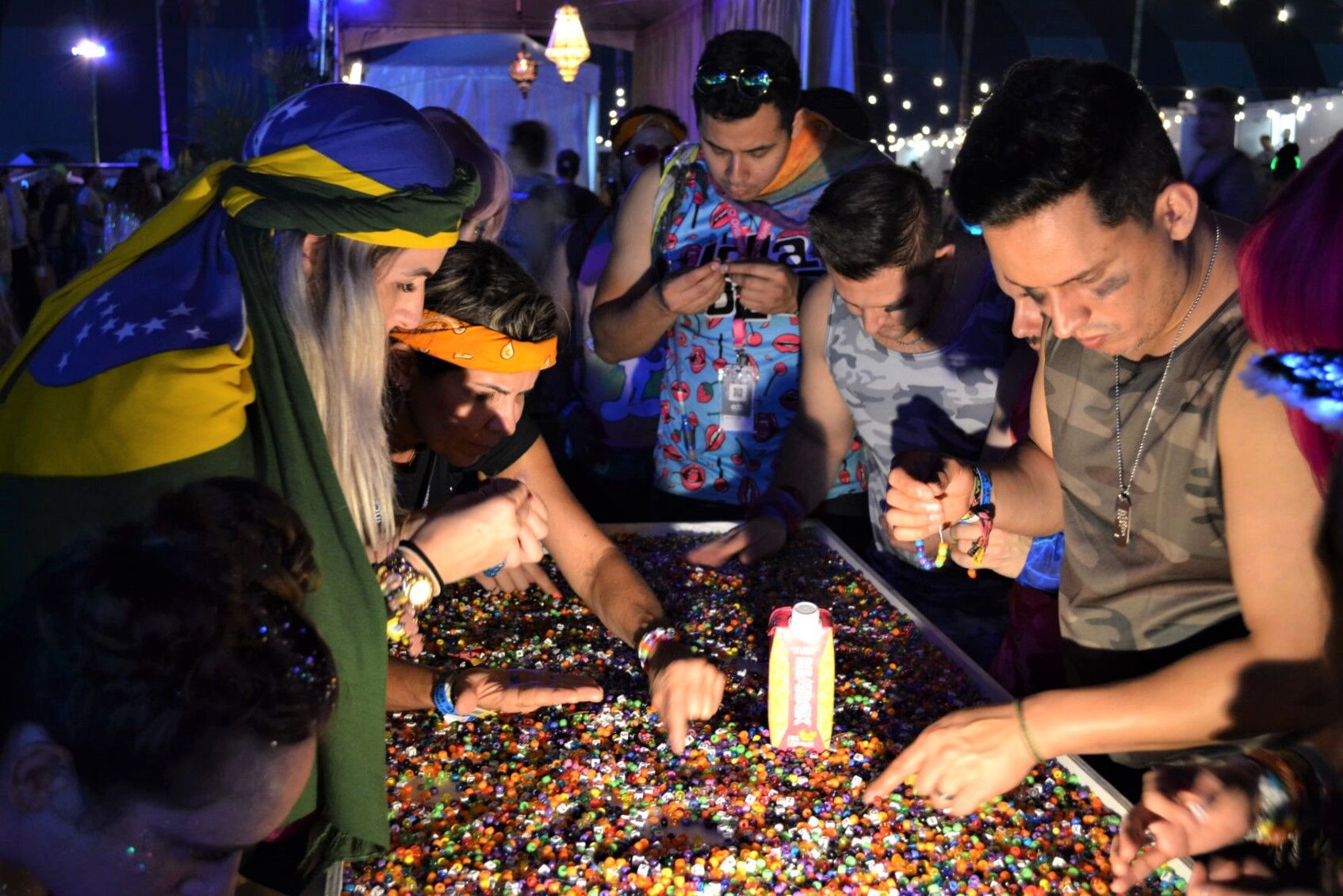 The immersive world of EDC (cutline help)